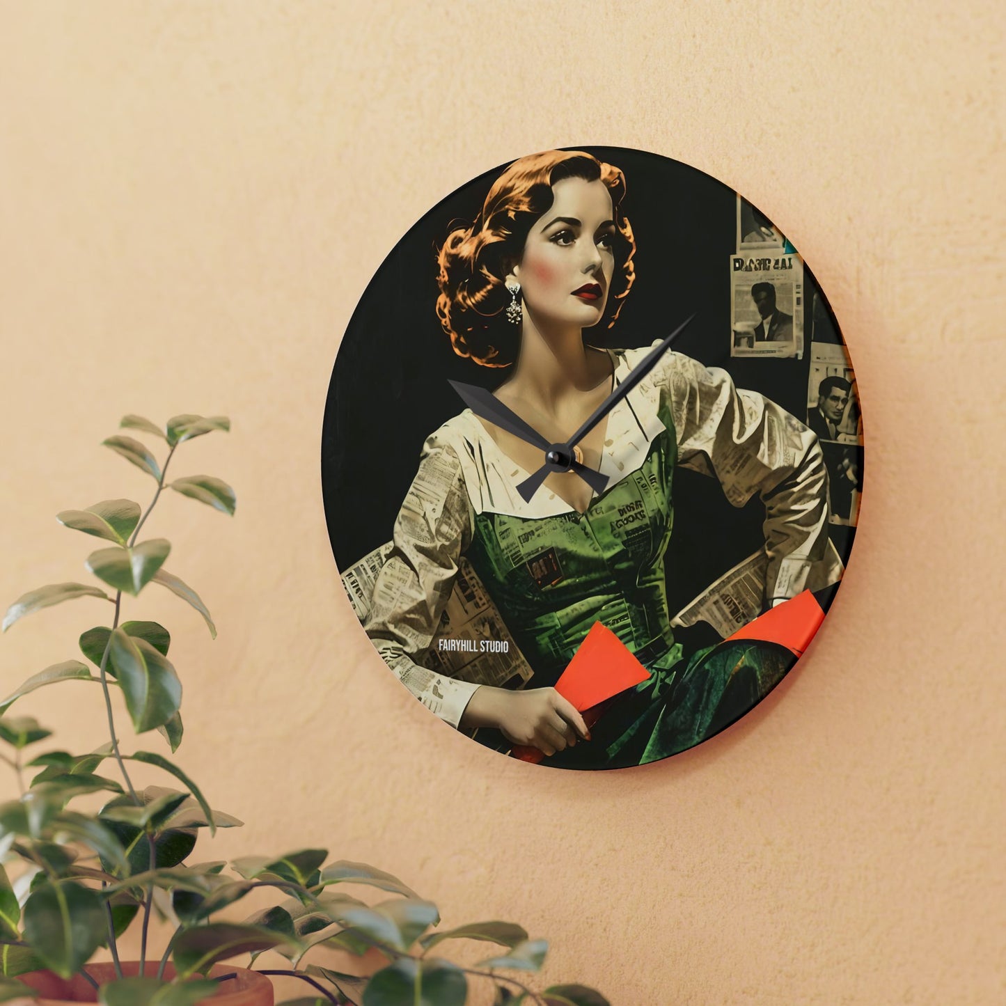 Acrylic Wall Clock Vintage Hollywood Star/Art