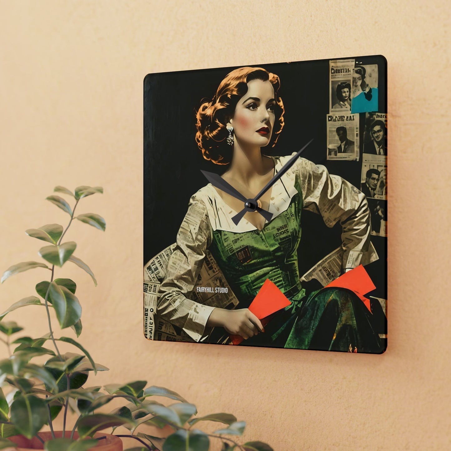 Acrylic Wall Clock Vintage Hollywood Star/Art