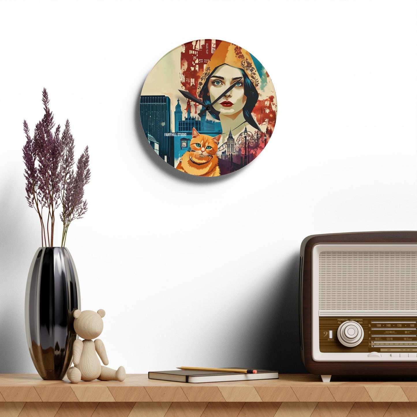Acrylic Wall Clock - Yellow cat in London /Art