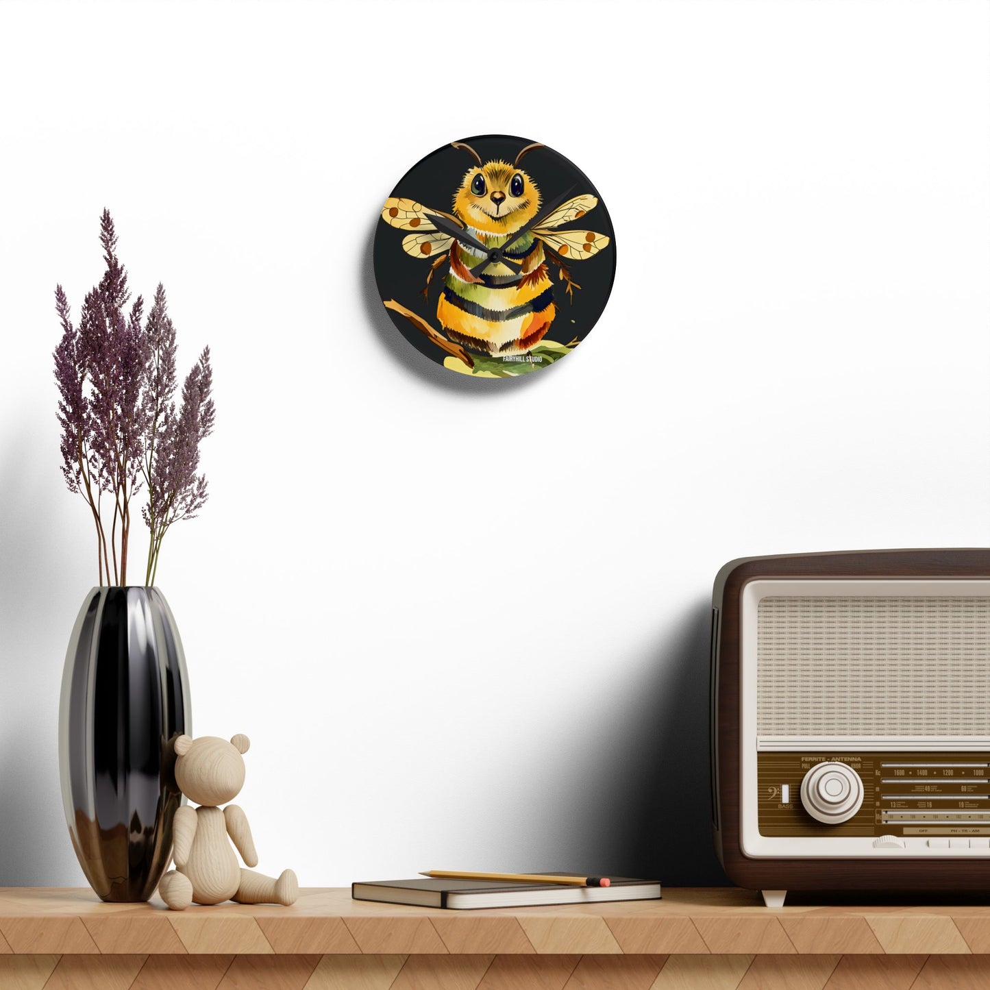 Acrylic Wall Clock Hoey Bee love/Art