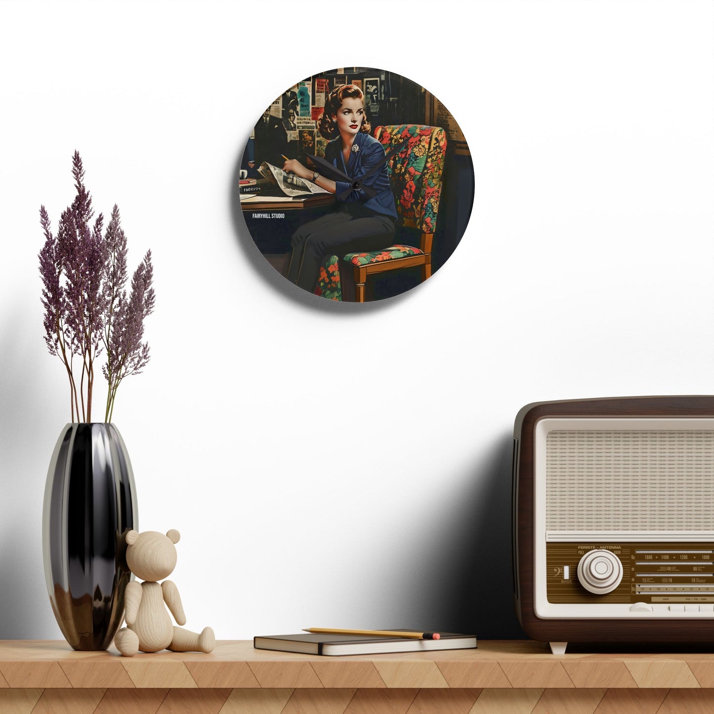 Acrylic Wall Clock Vintage Hollywood Movie Star/Art